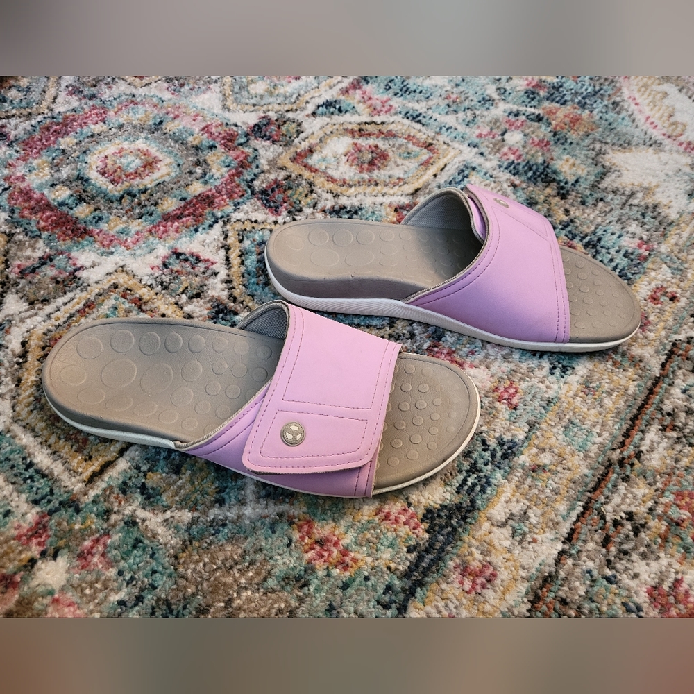 Vionic Sandals - Picture 2 of 5